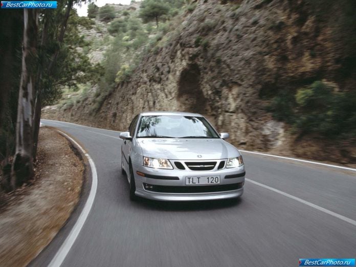 2005 Saab 9-3 Sport Sedan - фотография 19 из 80