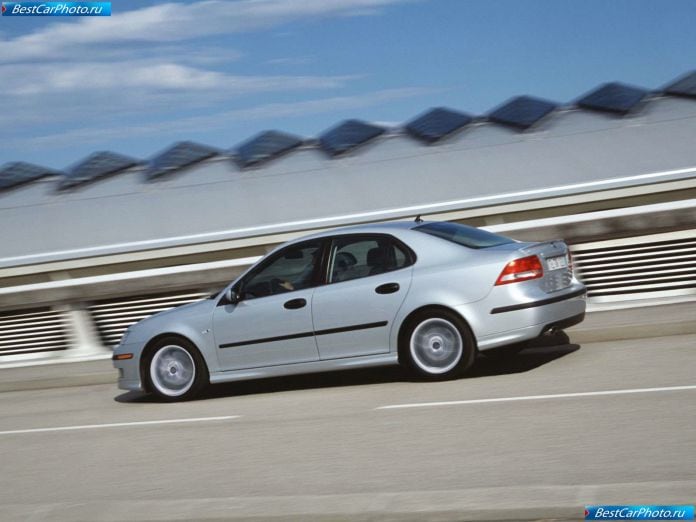 2005 Saab 9-3 Sport Sedan - фотография 46 из 80 2005 Saab 9-3 Sport Sedan - фотография 46 из 80