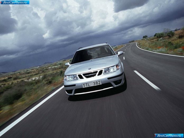 2005 Saab 9-5 Sportwagon - фотография 13 из 42
