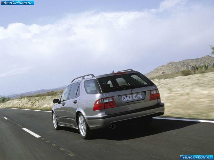 2005 Saab 9-5 Sportwagon - фотография 25 из 42 2005 Saab 9-5 Sportwagon - фотография 25 из 42