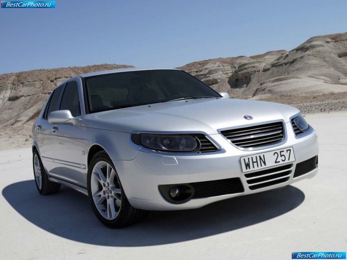 2006 Saab 9-5 Sedan - фотография 9 из 31 2006 Saab 9-5 Sedan - фотография 9 из 31