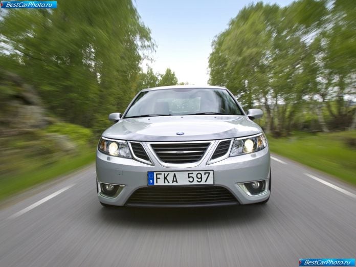 2008 Saab 9-3 - фотография 15 из 20 2008 Saab 9-3 - фотография 15 из 20