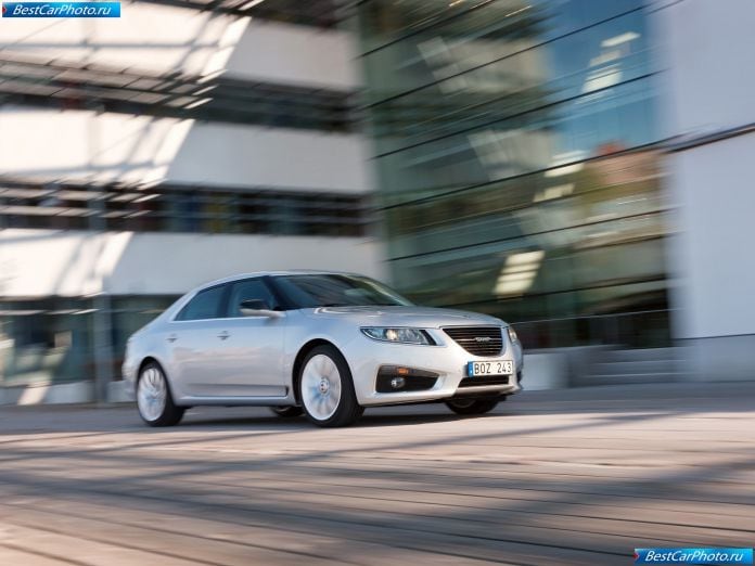 2010 Saab 9-5 Sedan - фотография 8 из 85