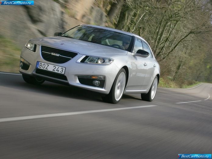 2010 Saab 9-5 Sedan - фотография 9 из 85
