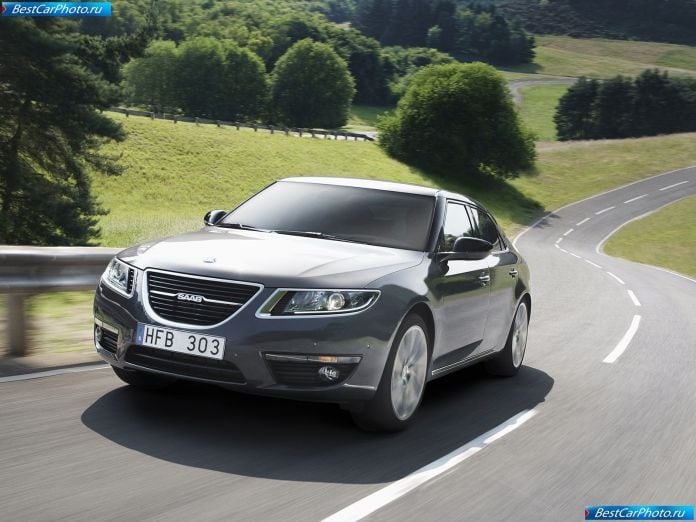 2010 Saab 9-5 Sedan - фотография 12 из 85 2010 Saab 9-5 Sedan - фотография 12 из 85