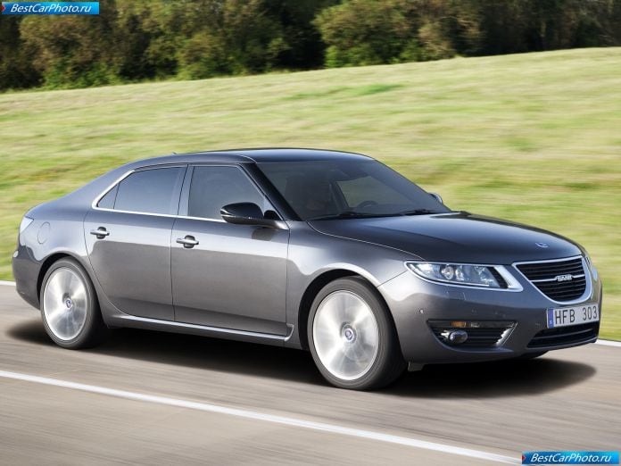 2010 Saab 9-5 Sedan - фотография 13 из 85 2010 Saab 9-5 Sedan - фотография 13 из 85