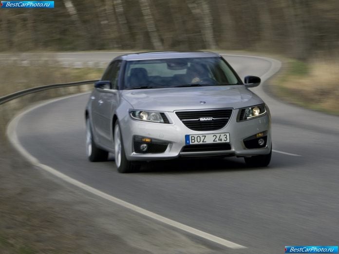2010 Saab 9-5 Sedan - фотография 16 из 85 2010 Saab 9-5 Sedan - фотография 16 из 85