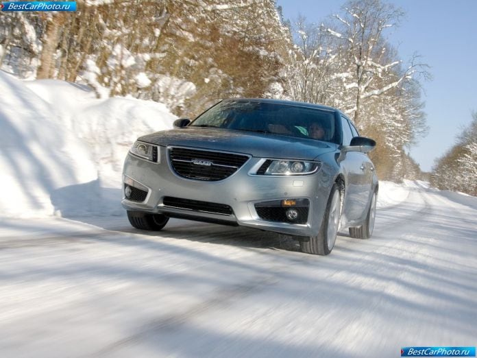 2010 Saab 9-5 Sedan - фотография 27 из 85 2010 Saab 9-5 Sedan - фотография 27 из 85