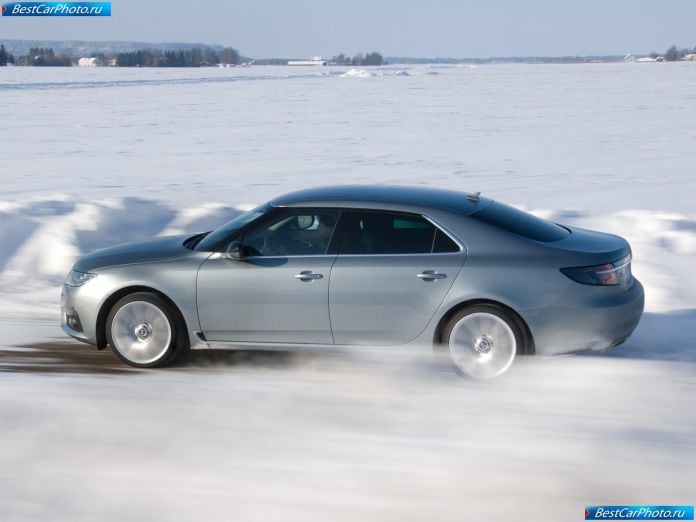 2010 Saab 9-5 Sedan - фотография 32 из 85