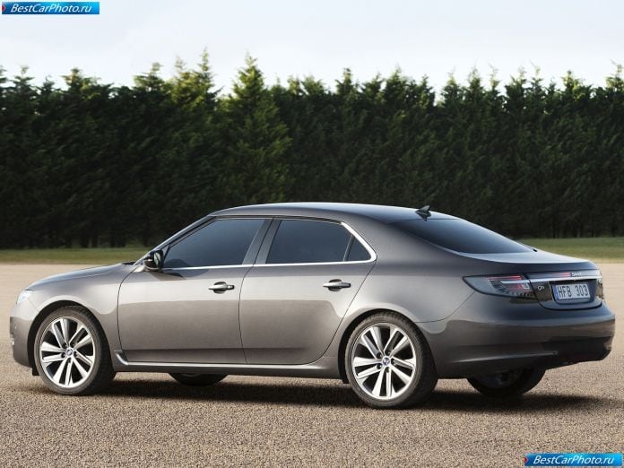 2010 Saab 9-5 Sedan - фотография 39 из 85