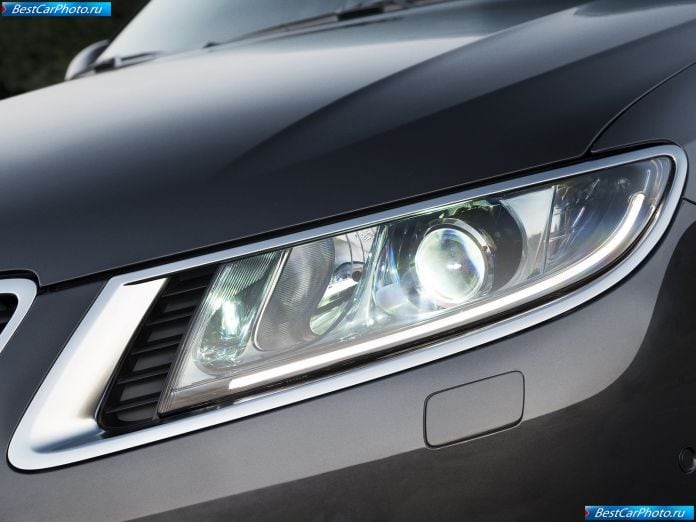 2010 Saab 9-5 Sedan - фотография 69 из 85