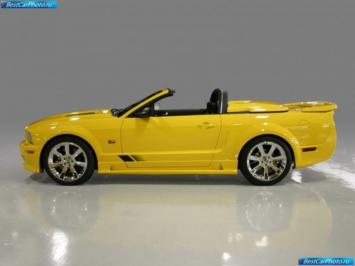 2006 Saleen Ford Mustang S281 Speedster - фотография 1 из 4 2006 Saleen Ford Mustang S281 Speedster - фотография 1 из 4
