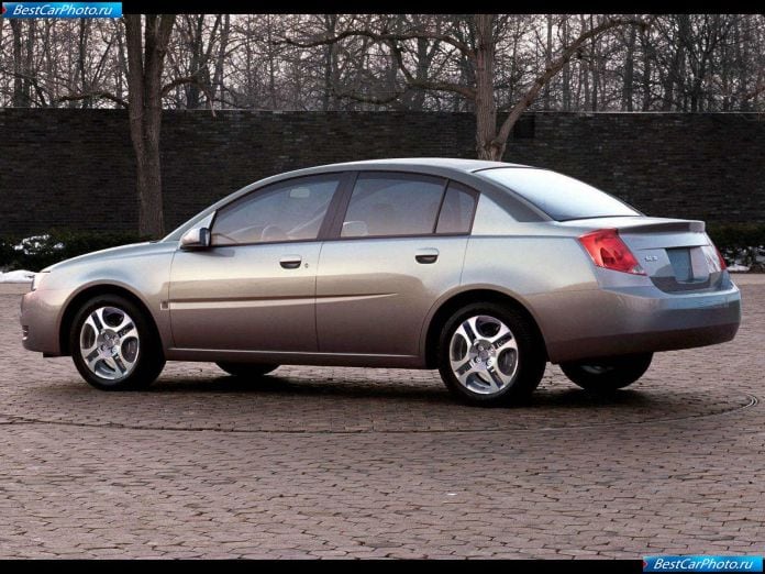 2003 Saturn Ion Sedan - фотография 5 из 20