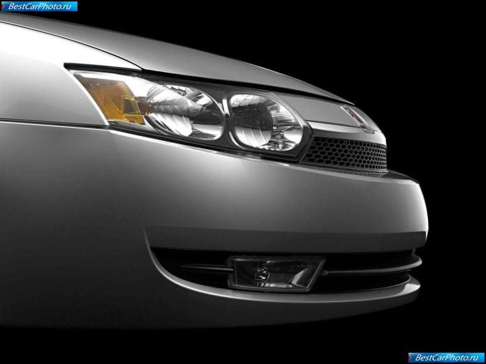2003 Saturn Ion Sedan - фотография 16 из 20 2003 Saturn Ion Sedan - фотография 16 из 20