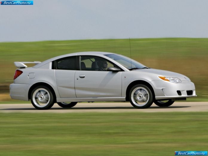 2004 Saturn Ion Red Line - фотография 5 из 8