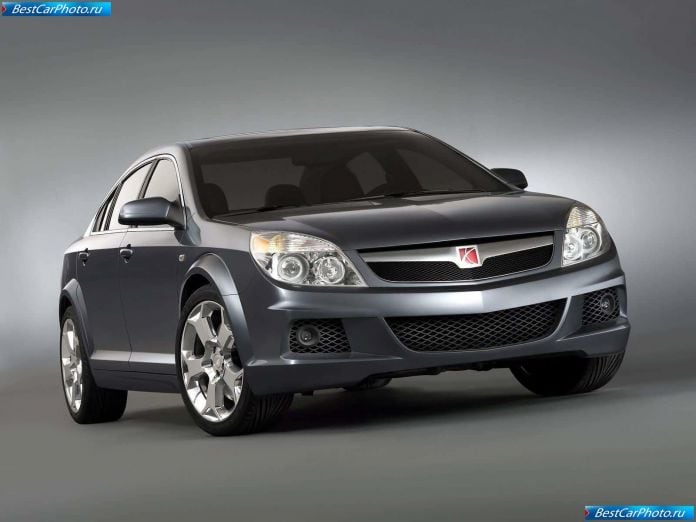 2005 Saturn Aura Concept - фотография 2 из 17