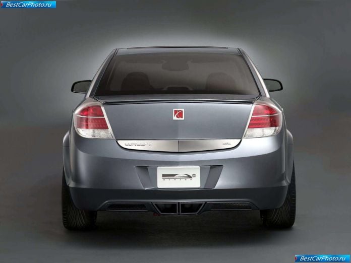 2005 Saturn Aura Concept - фотография 7 из 17