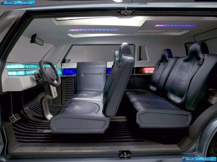 2005 Scion T2b Concept - фотография 11 из 26