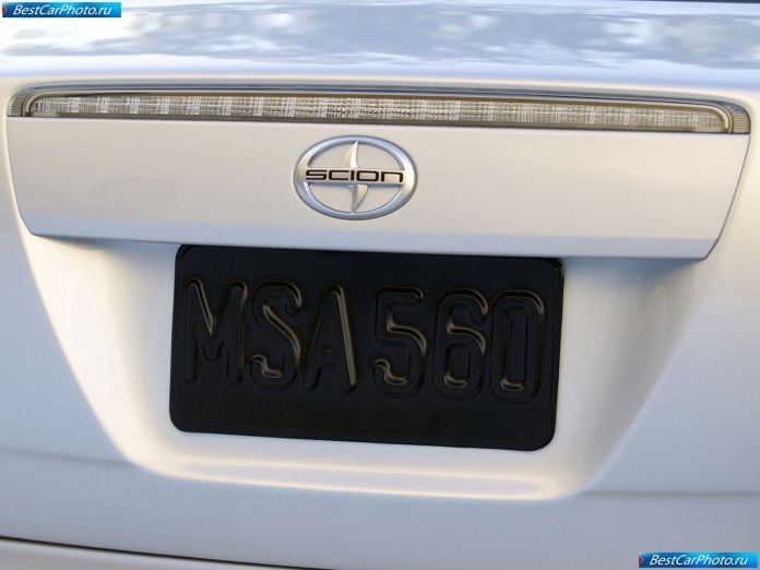 2006 Scion Tc Sport Coupe - фотография 34 из 45
