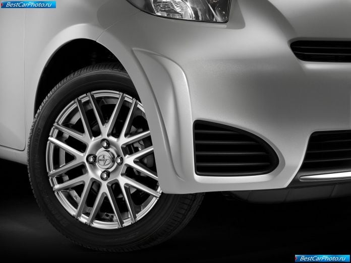 2011 Scion Iq - фотография 22 из 26