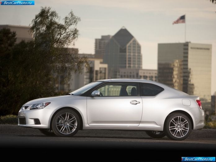2011 Scion Tc - фотография 8 из 60