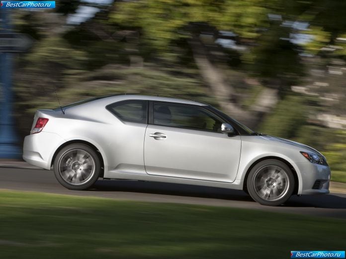 2011 Scion Tc - фотография 9 из 60