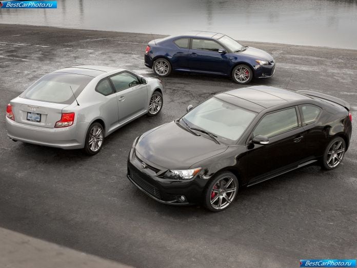 2011 Scion Tc - фотография 18 из 60