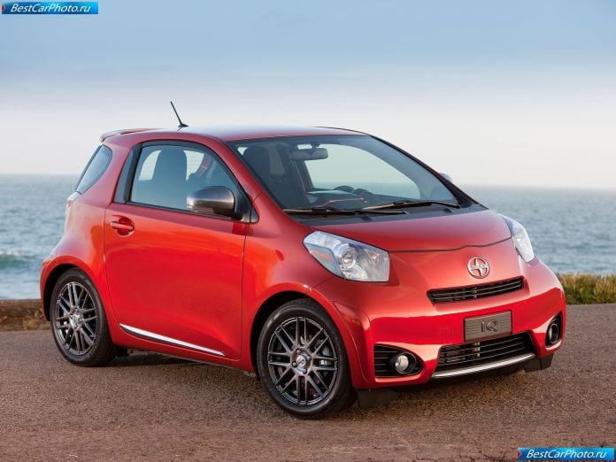 2012 Scion Iq - фотография 1 из 29
