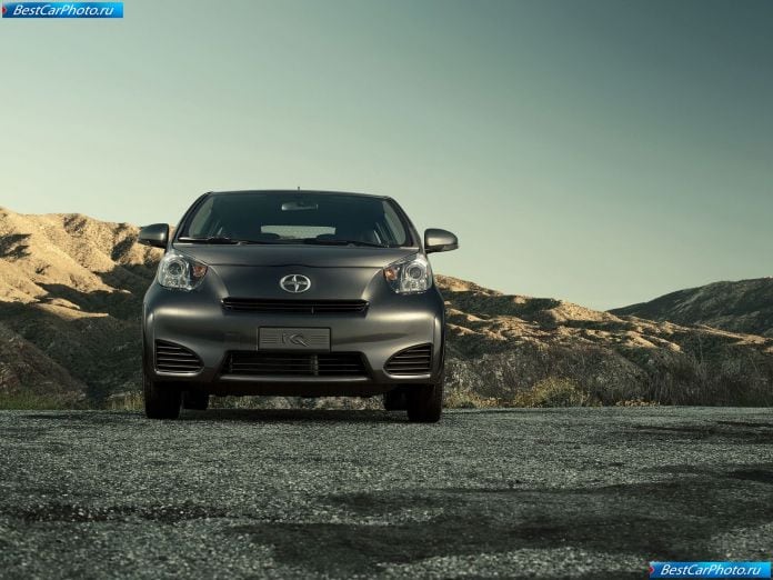 2012 Scion Iq - фотография 14 из 29