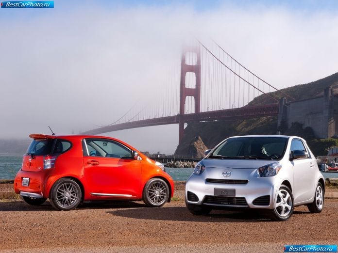 2012 Scion Iq - фотография 19 из 29