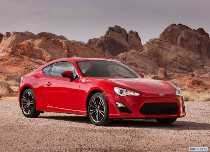 2013 Scion FR-S - фотография 1 из 51