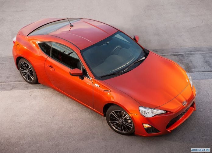 2013 Scion FR-S - фотография 3 из 51