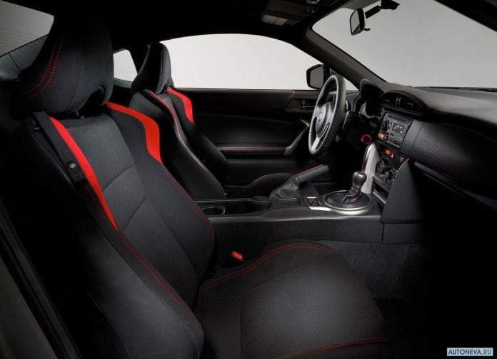 2013 Scion FR-S - фотография 39 из 51