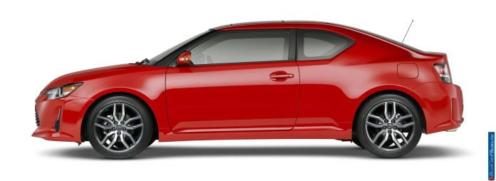 2014 Scion TC - фотография 3 из 22