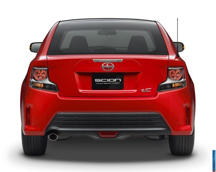 2014 Scion TC - фотография 5 из 22