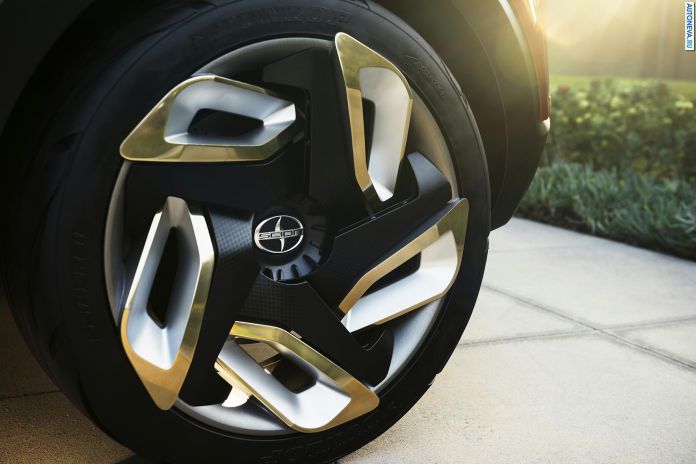 2015 Scion C-HR Concept - фотография 22 из 25