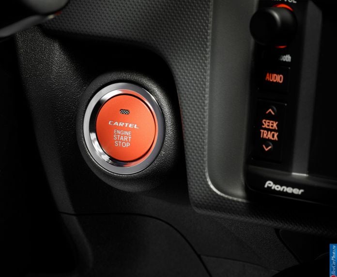 2015 Scion tC Release Series 9.0 - фотография 12 из 12
