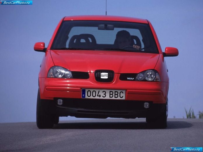 2000 Seat Arosa - фотография 9 из 22