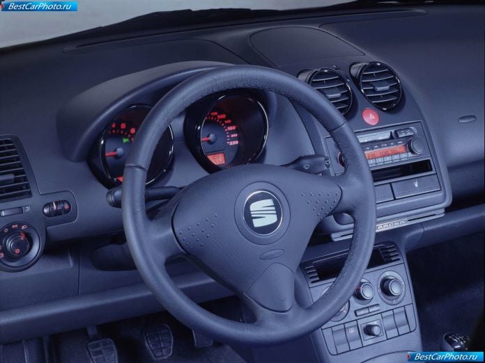 2000 Seat Arosa - фотография 14 из 22