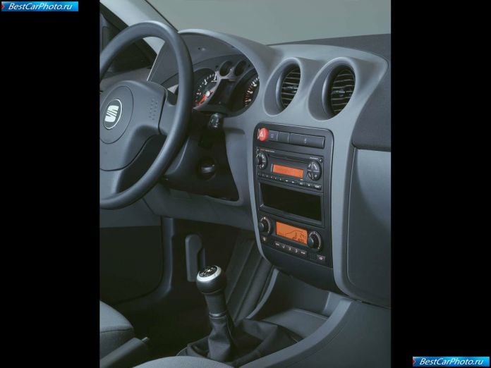 2002 Seat Ibiza - фотография 43 из 59