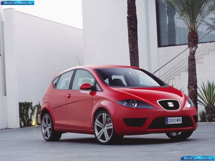 2003 Seat Altea Concept - фотография 1 из 41