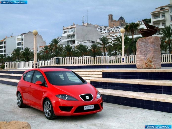 2003 Seat Altea Concept - фотография 14 из 41