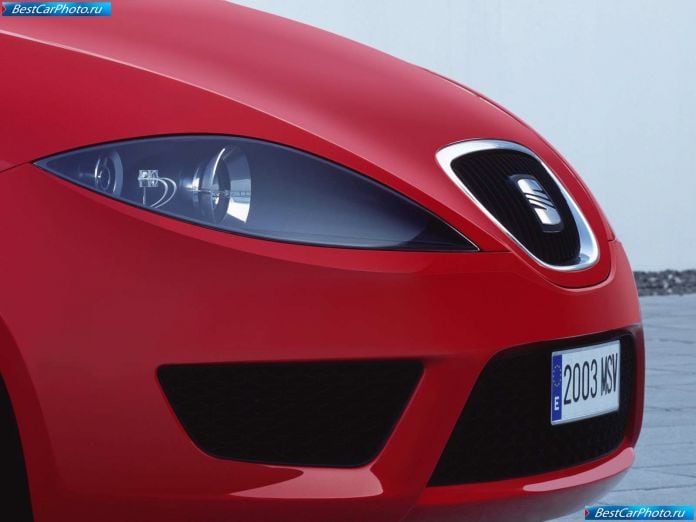 2003 Seat Altea Concept - фотография 38 из 41