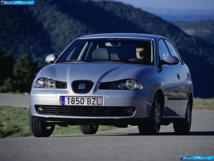 2004 Seat Cordoba - фотография 7 из 53