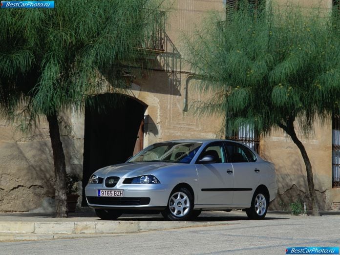 2004 Seat Cordoba - фотография 11 из 53