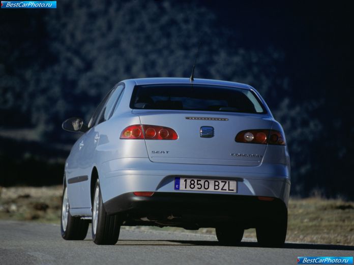 2004 Seat Cordoba - фотография 25 из 53