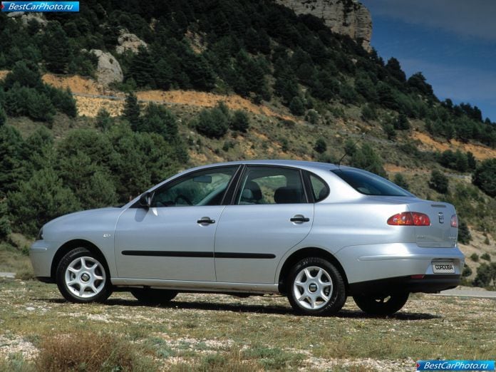 2004 Seat Cordoba - фотография 27 из 53