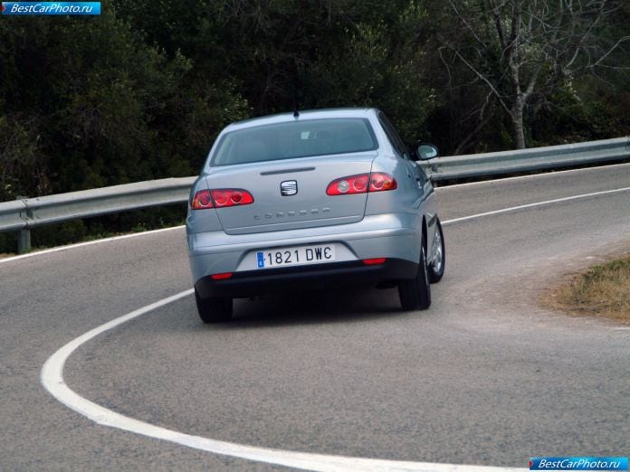 2004 Seat Cordoba - фотография 34 из 53