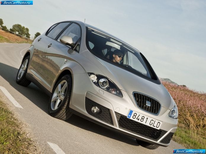 2009 Seat Altea - фотография 3 из 75
