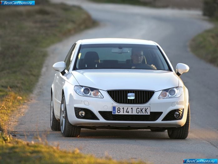 2009 Seat Exeo - фотография 36 из 206